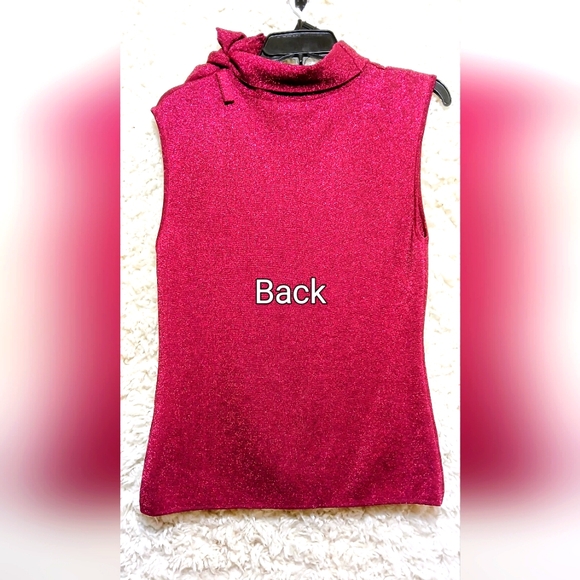 Eva Mendes | Red Sparkling Top accented with top bow (Large) - Picture 2 of 4